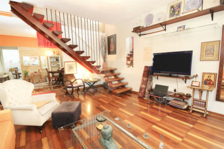 Sobrado à venda com 3 quartos, sendo 1 suíte, em Alto da Boa Vista, São Paulo, SP