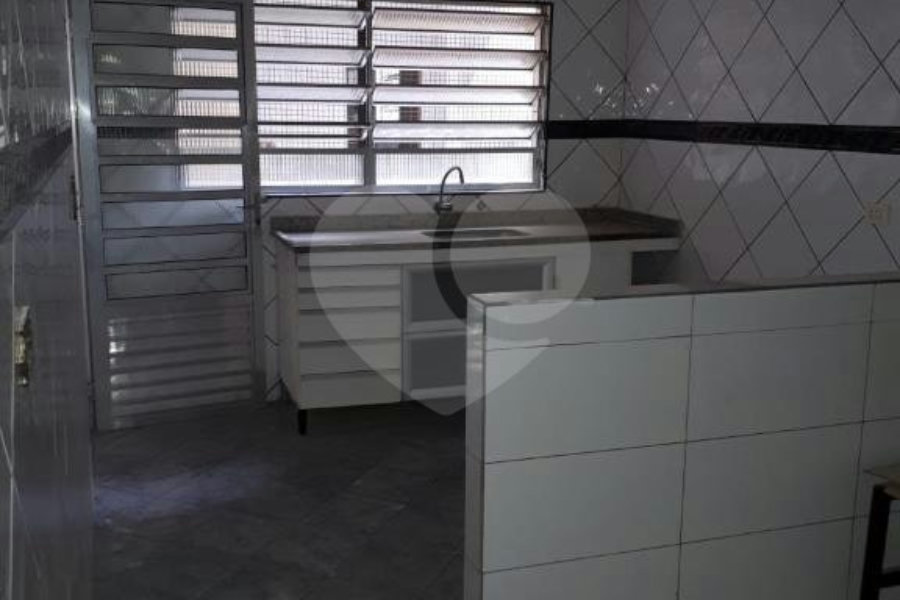 Sobrado à venda com 2 quartos em Tremembé, São Paulo, SP