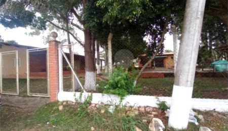 Chácara à venda com 2 quartos em Conceição, Itapetininga, SP