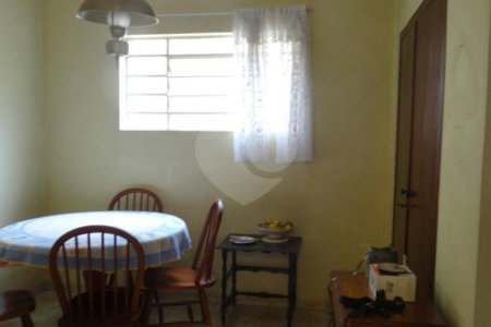 Casa Térrea à venda com 3 quartos em Jardim Paulistano, São Paulo, SP