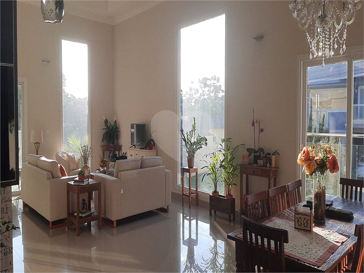 Casa à venda com 3 suítes no condomínio Reserva dos Vinhedos, Louveira - SP