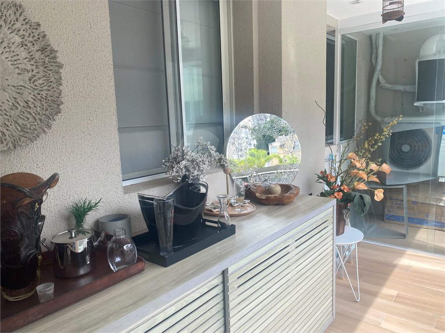 Apartamento à venda com 2 quartos, sendo 1 suíte,  em Botafogo, Rio de Janeiro, RJ