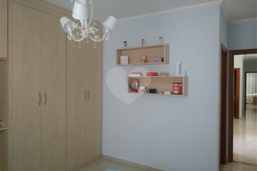 Sobrado à venda com 4 quartos, sendo 3 suítes, em Pirituba, São Paulo, SP