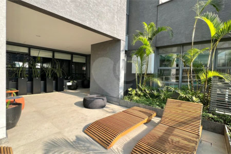 Apartamento à venda com 1 quarto em Santo Amaro, São Paulo, SP