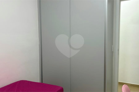 Casa à venda com 3 quartos, sendo 1 suíte, no condomínio Residencial Américo de Figueiredo, Sorocaba - SP