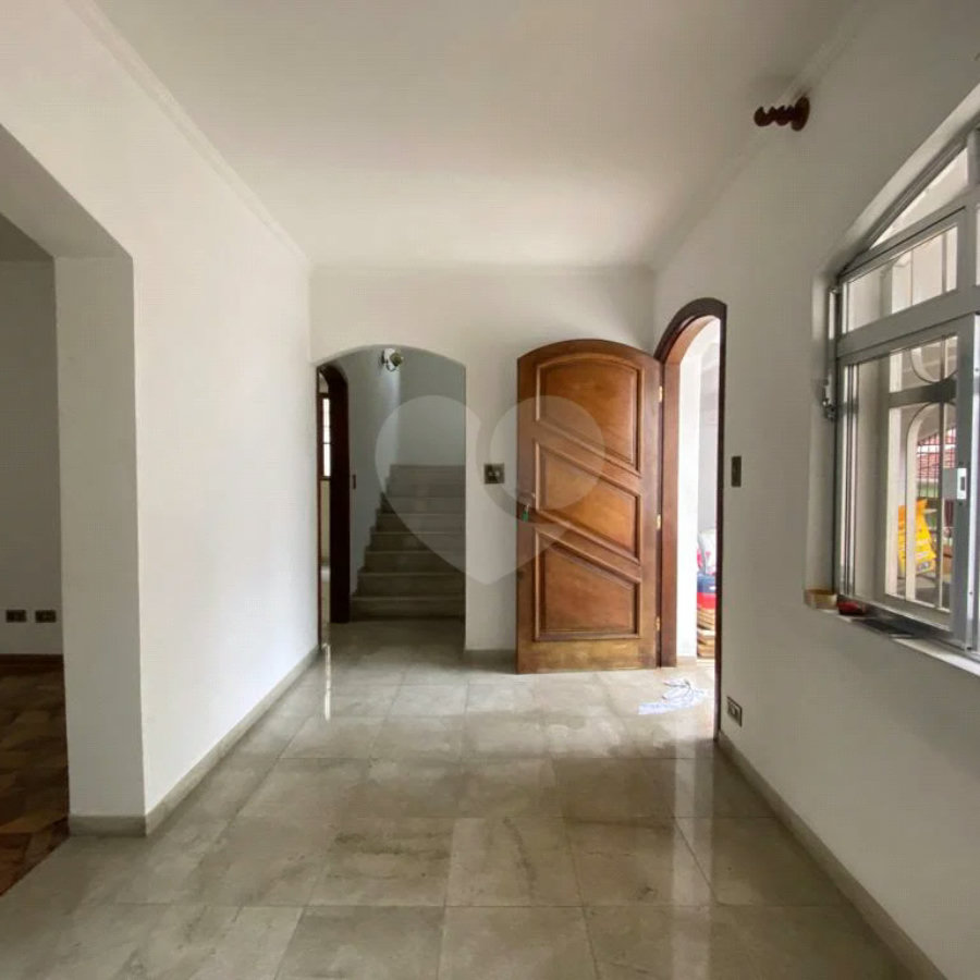 Sobrado à venda com 4 quartos, sendo 1 suíte, em Santana, São Paulo, SP