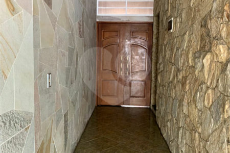 Sobrado à venda com 3 quartos, sendo 1 suíte, em Vila Medeiros, São Paulo, SP