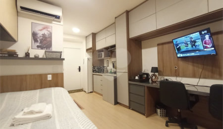 Apartamento à venda ou para alugar com 1 quarto em Pinheiros, São Paulo, SP
