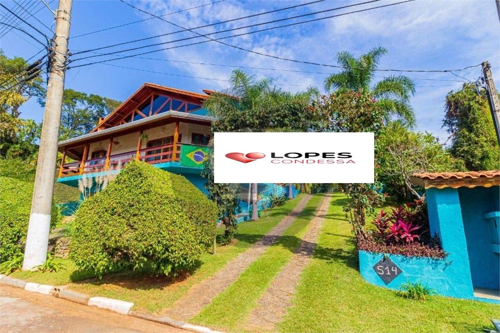 Casa à venda com 4 suítes no condomínio Loteamento Haras El Passo, Mairiporã - SP