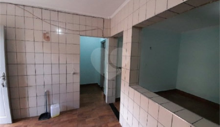 Sobrado à venda com 6 quartos em Jardim Quarto Centenário, Mauá, SP