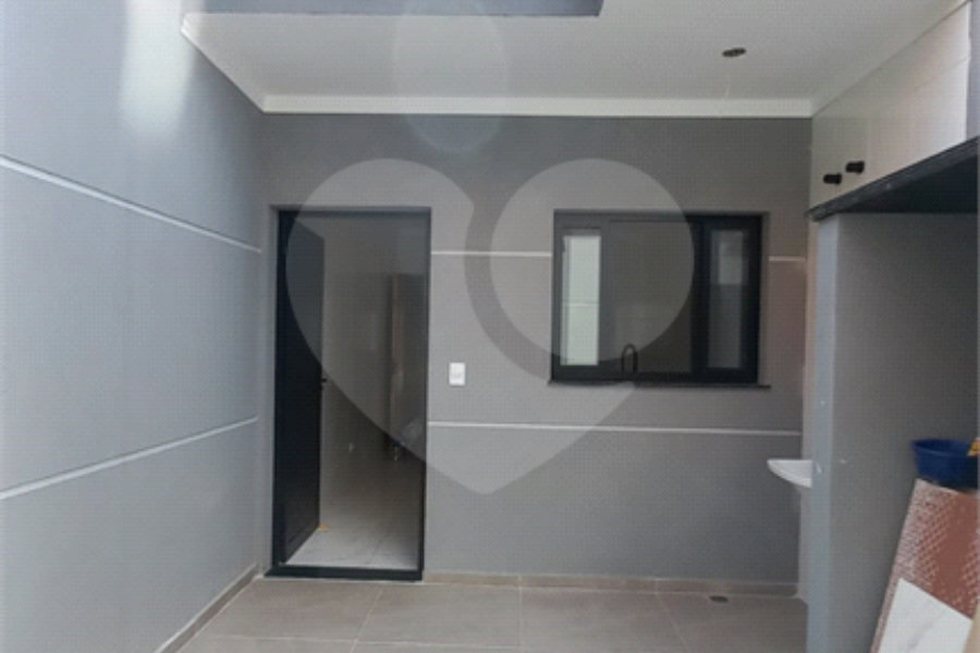 Sobrado à venda com 3 suítes em Vila Guilherme, São Paulo, SP