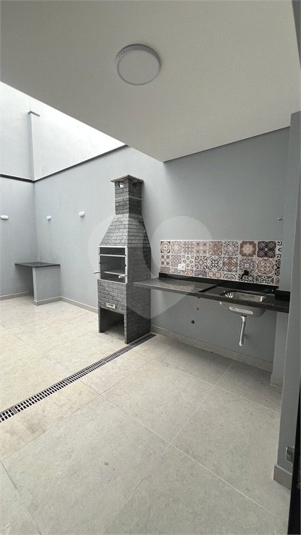Sobrado à venda com 3 quartos, sendo 1 suíte, em Vila Bela Vista (zona Norte), São Paulo, SP