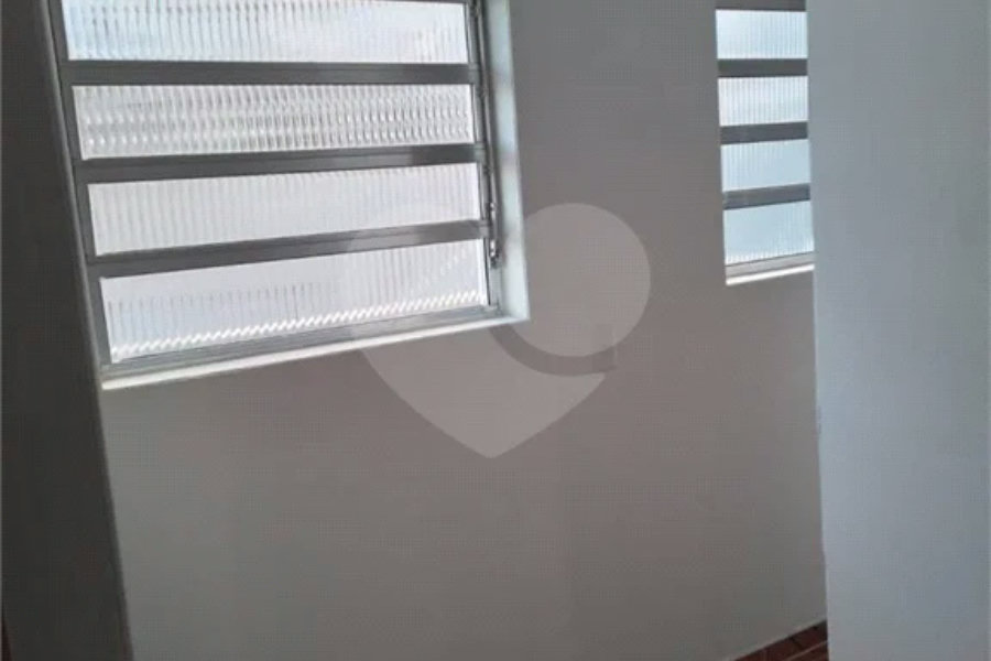Sobrado à venda com 5 quartos em Tremembé, São Paulo, SP