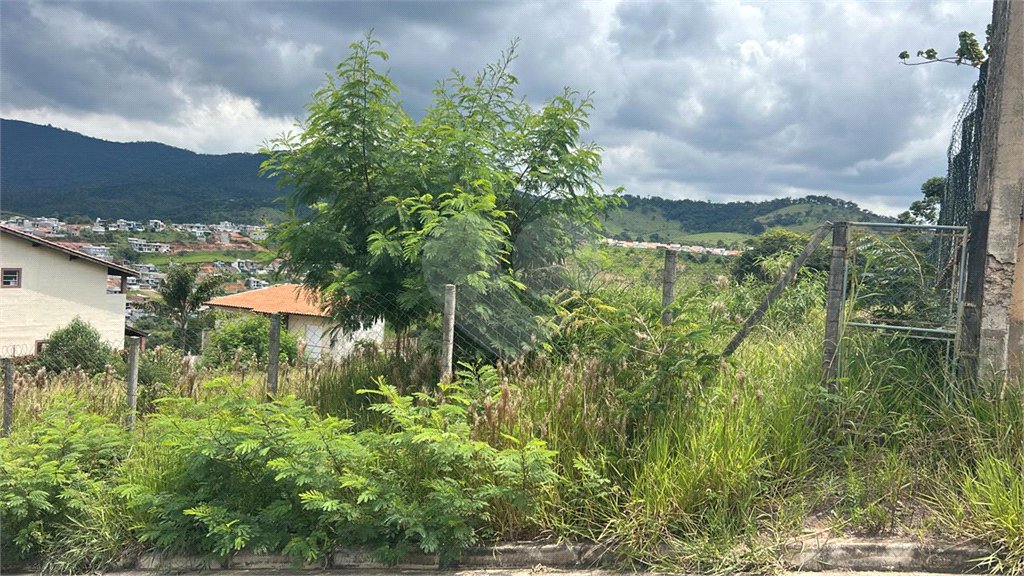 Terreno à venda com 1 quarto em Cidade Nova, Bom Jesus dos Perdões, SP