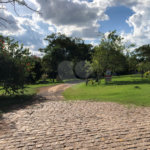 Casa à venda com 4 quartos, sendo 2 suítes, no condomínio Zuleika Jabour, Salto - SP