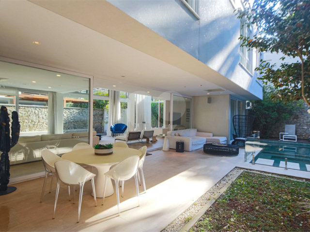 Casa à venda com 4 suítes no condomínio Prime Bauhaus, São Paulo - SP