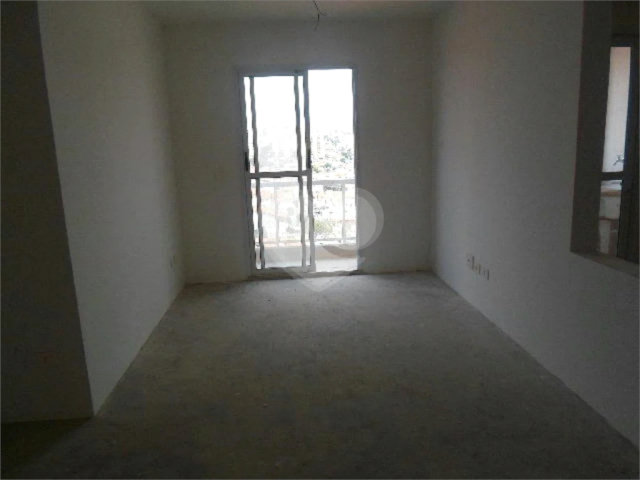 Apartamento à venda com 2 quartos, sendo 1 suíte,  em Vila Mazzei, São Paulo, SP