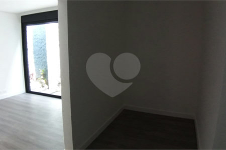 Casa à venda com 3 suítes em Jardim Paulista, Atibaia, SP