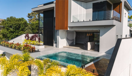 Casa à venda com 4 suítes,  no condomínio Villa dos Pinheiros, Indaiatuba - SP