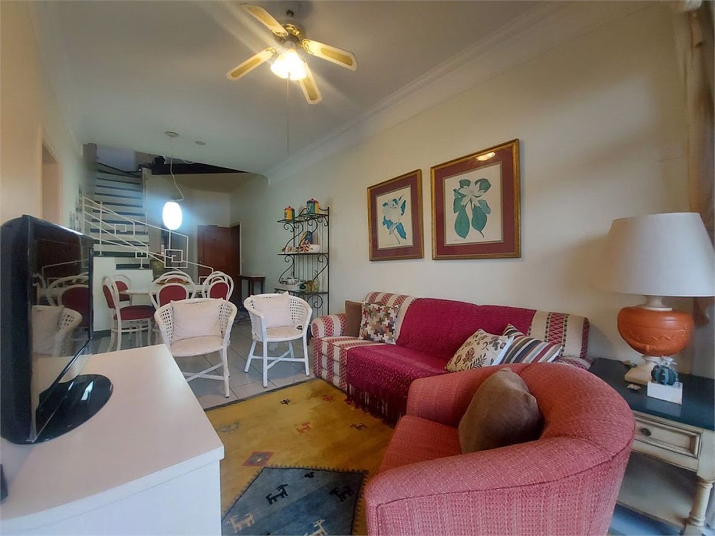 Apartamento Residencial à venda, Enseada, Guarujá - AP0517.