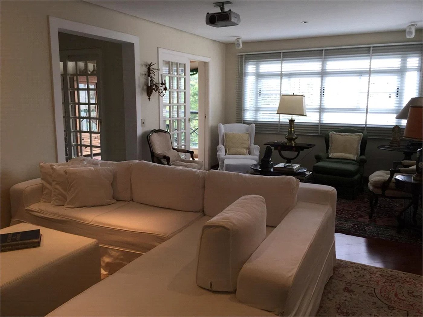 Apartamento à venda com 4 suítes em Vila Suzana, São Paulo, SP