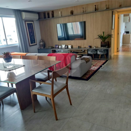 Apartamento à venda com 3 quartos, sendo 1 suíte, em Santa Cecília, São Paulo, SP