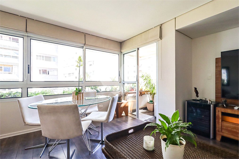 Apartamento à venda com 1 suíte em Jardim Paulista, São Paulo, SP