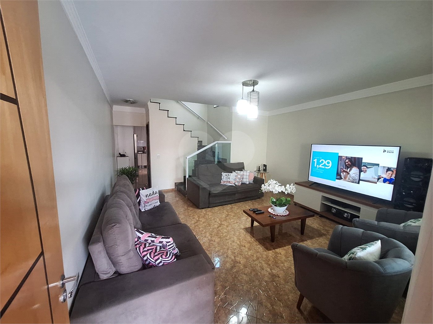 Sobrado à venda com 4 quartos, sendo 1 suíte,  em Vila São Geraldo, São Paulo, SP