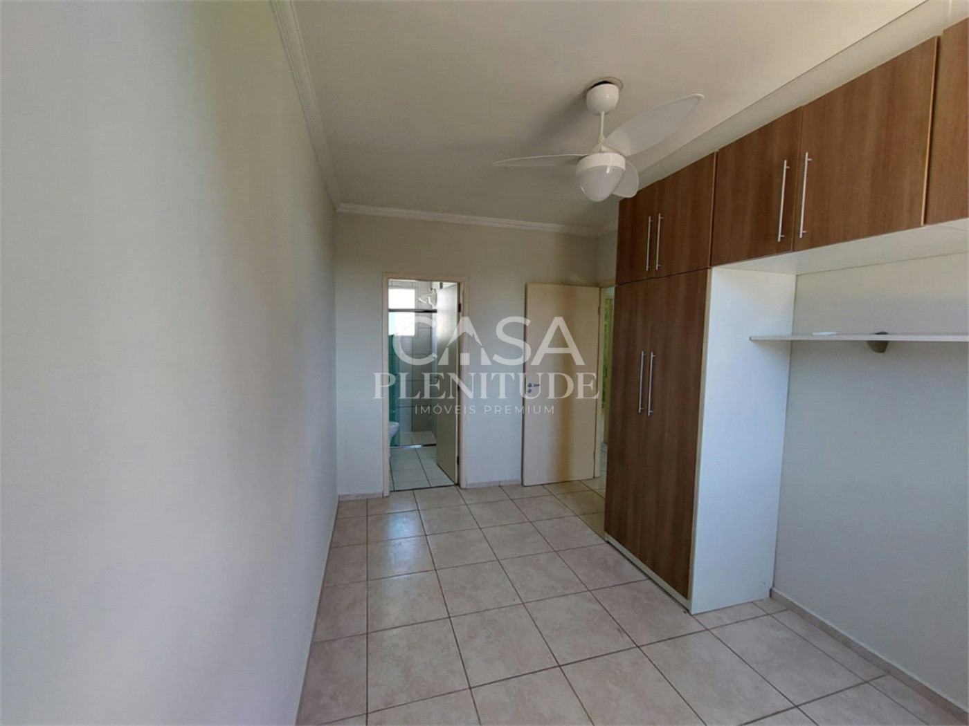 Casa em condomínio à venda com 3 quartos, sendo 1 suíte, em Jardim Simus, Sorocaba, SP