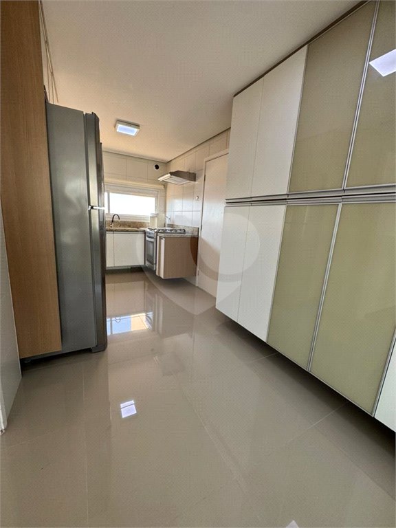 Apartamento para alugar com 4 quartos, sendo 3 suítes,  em Vila Gomes Cardim, São Paulo, SP