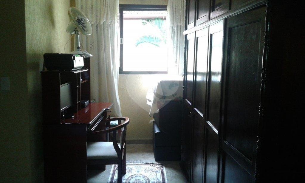 Sobrado à venda com 2 suítes em Tremembé, São Paulo, SP