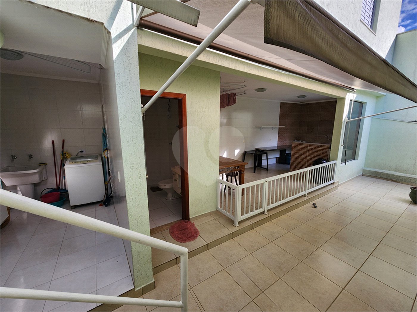 Casa à venda com 4 quartos, sendo 3 suítes,  em Vila Rosália, Guarulhos, SP