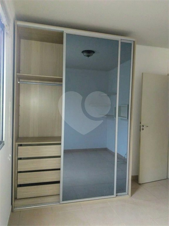 Apartamento à venda com 2 quartos, sendo 1 suíte,  em Vila Santana, Mogi das Cruzes, SP