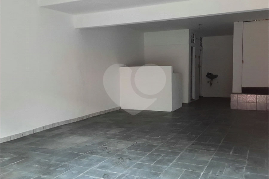 Sobrado à venda com 3 quartos, sendo 1 suíte, em Vila Gustavo, São Paulo, SP