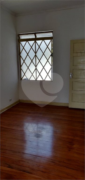 Casa à venda com 3 quartos em Água Branca, São Paulo, SP