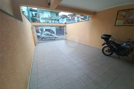 Sobrado à venda com 4 suítes em Paraíso do Morumbi, São Paulo, SP