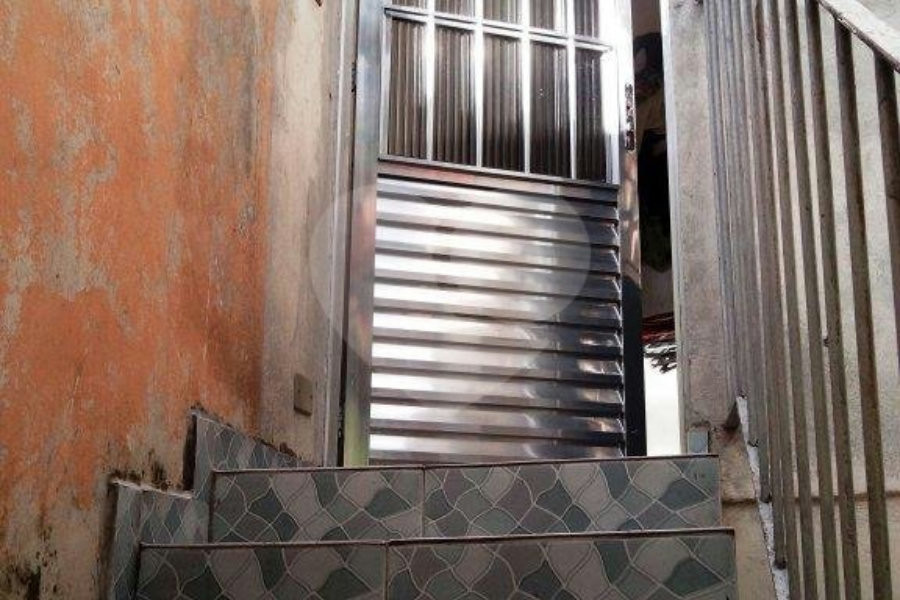 Sobrado à venda com 2 quartos em Tremembé, São Paulo, SP