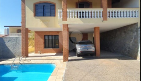 Casa à venda com 3 quartos, sendo 1 suíte,  em Jardim Santa Rosália, Sorocaba, SP