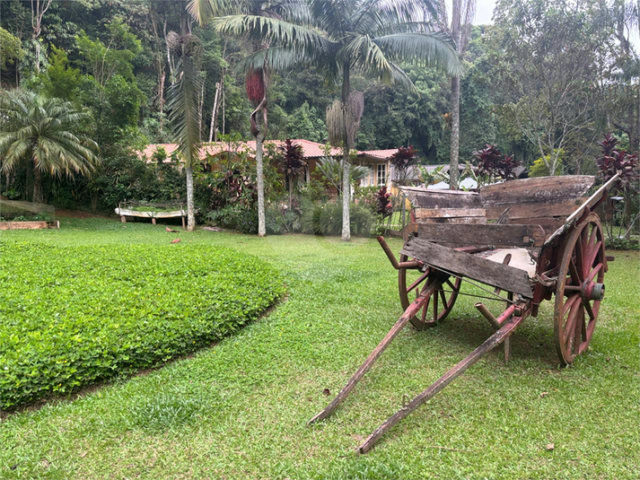 Casa à venda no condomínio Parque Imperial da Cantareira, Mairiporã - SP