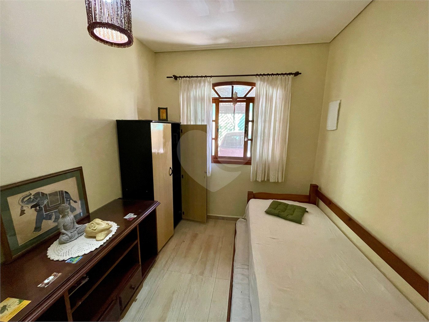Casa à venda com 3 quartos, sendo 1 suíte,  em Água Espraiada (caucaia do Alto), Cotia, SP