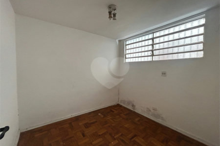 Casa à venda com 3 quartos, sendo 1 suíte,  em Santo Amaro, São Paulo, SP
