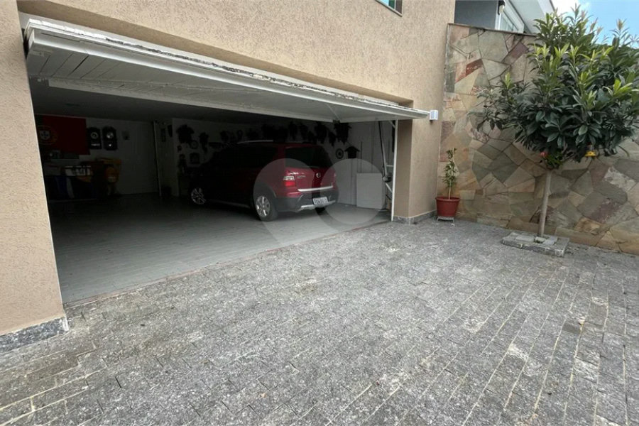 Casa Térrea à venda com 3 quartos, sendo 1 suíte,  em Jardim Franca, São Paulo, SP