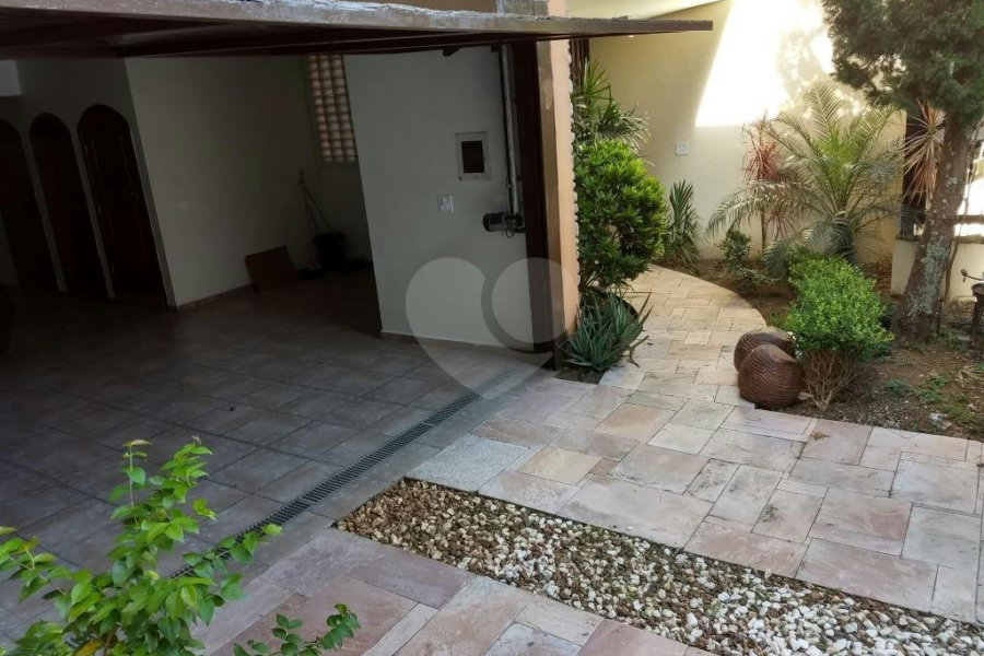 Casa à venda com 4 suítes em Tremembé, São Paulo, SP