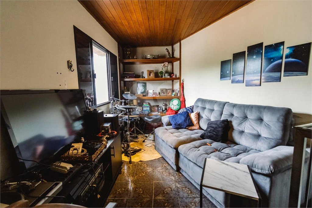 Casa à venda ou para alugar com 4 quartos, sendo 2 suítes, em Bela Aliança, São Paulo, SP