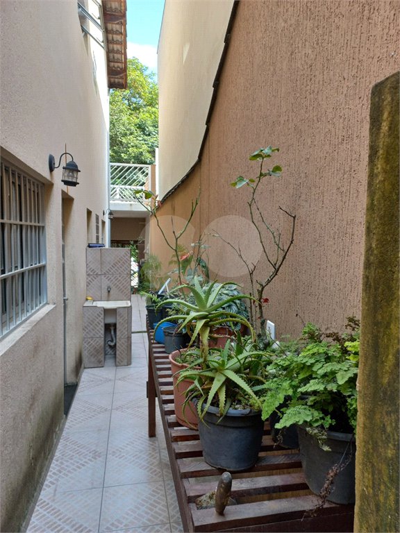 Casa à venda com 3 quartos no condomínio Residencial Rubi, Mogi das Cruzes - SP