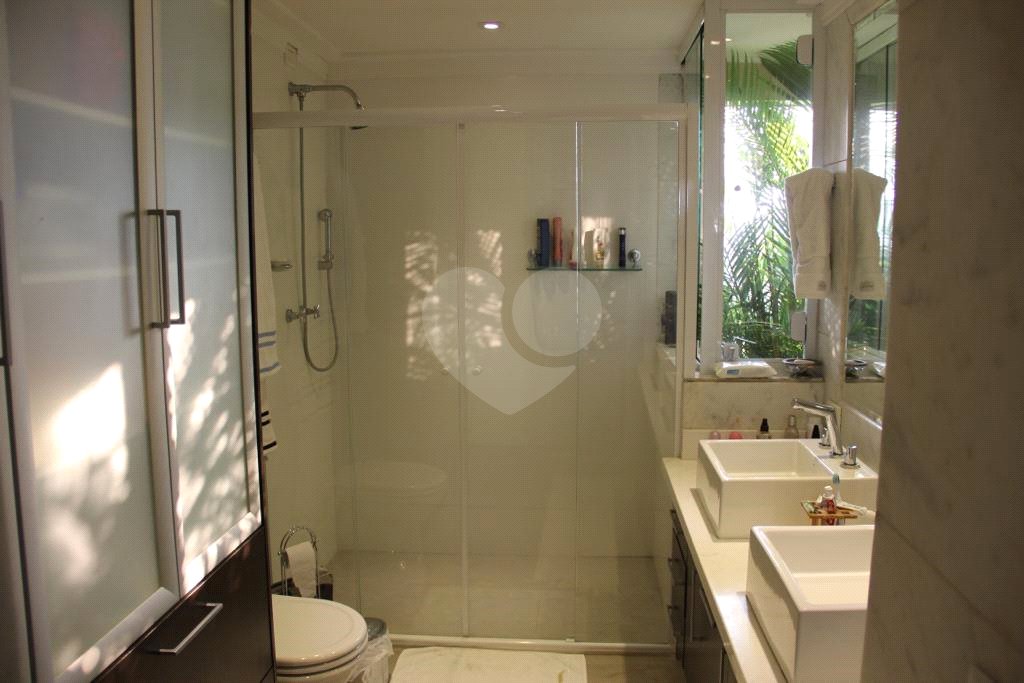 Apartamento à venda com 4 suítes em Vila Suzana, São Paulo, SP