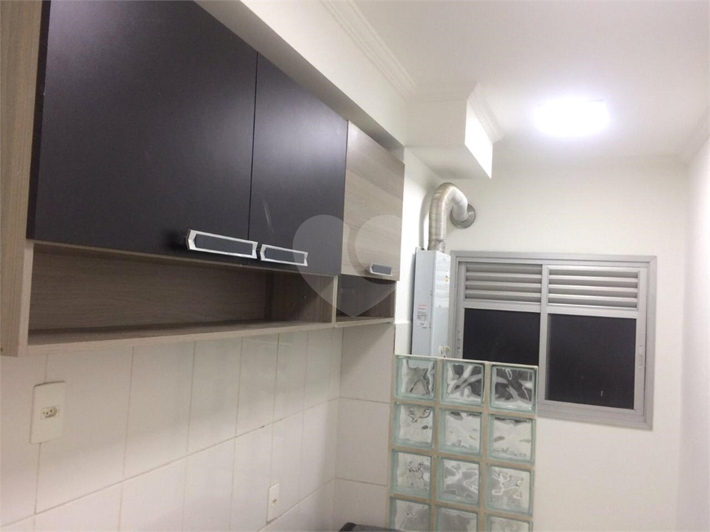 Apartamento para alugar com 2 quartos, sendo 1 suíte, em Parque Bela Vista, Votorantim, SP