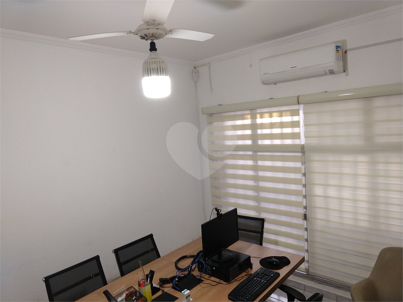 Casa à venda com 3 quartos, sendo 1 suíte, em Mirandópolis, São Paulo, SP