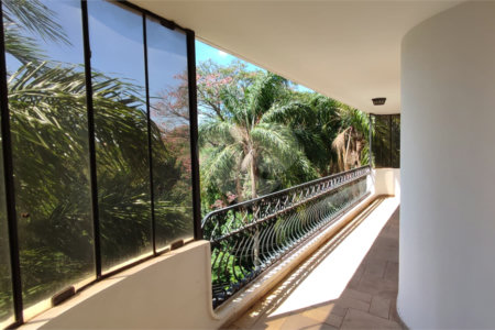 Apartamento de 3 dormitórios à Venda - Jardim Bethânia