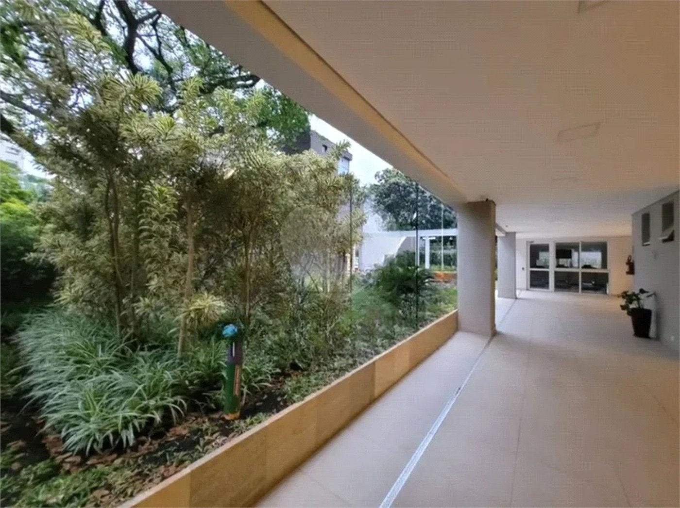 Apartamento à venda com 3 quartos, sendo 2 suítes, em Cambuci, São Paulo, SP